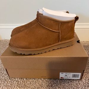Authentic Uggs Chestnut size 8